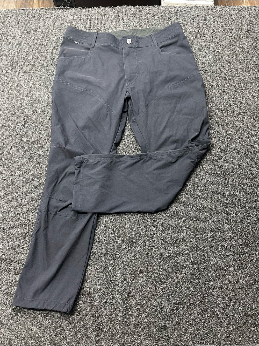 KUHL Renegade Rock Pants Fits Mens 36x30 Black Hiking Outdoor Cargo Stretch 5603